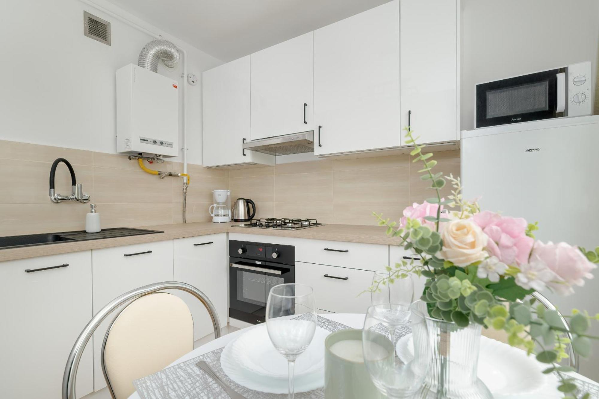 Apartament Comfortable With Balcony In By Rent Like Kraków