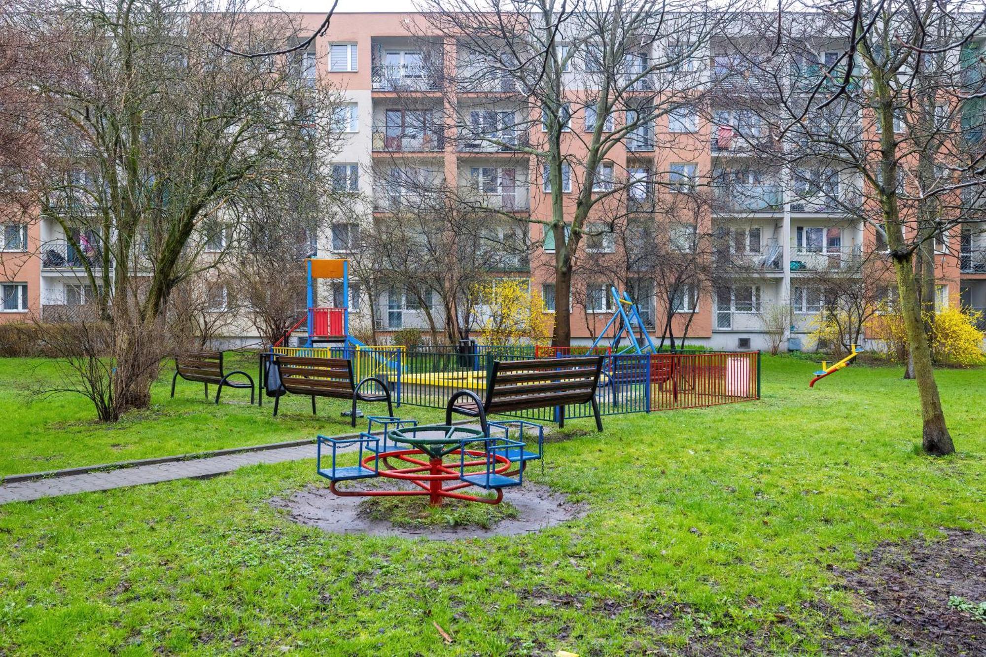 Apartament Comfortable With Balcony In By Rent Like